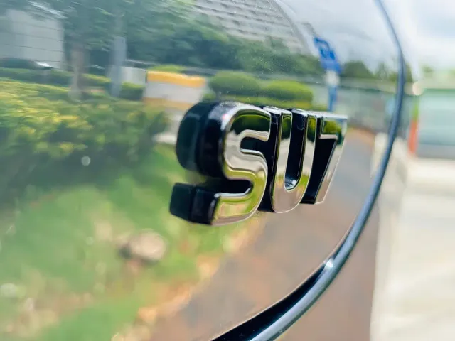 Xiaomi SU7 — Фото автомобиля 19