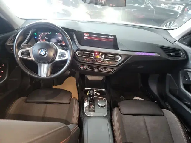 BMW 2 Series — Фото автомобиля 9