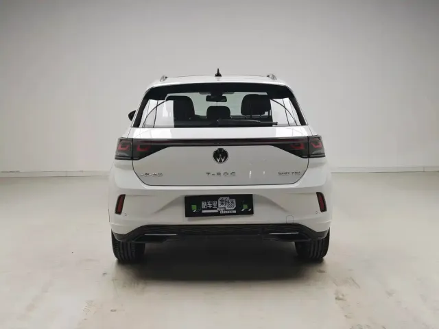 Volkswagen T-Roc — Фото автомобиля 5