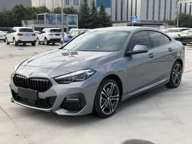 Фотография автомобиля — BMW 2 Series
