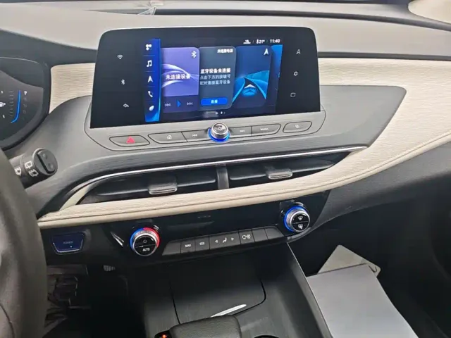 Buick Velite 6 — Фото автомобиля 12