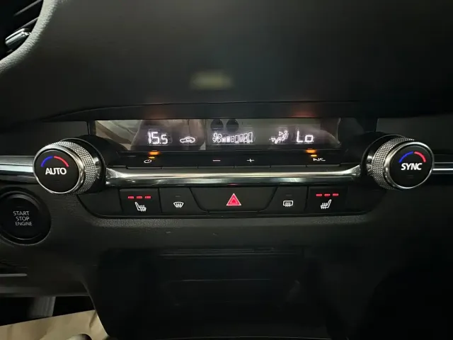 Mazda CX-30 — Фото автомобиля 5