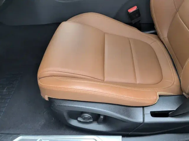 Jaguar XEL — Фото автомобиля 20