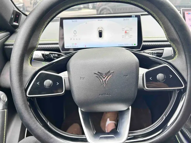 Nezha Auto Nezha GT 2023 560 Sport Edition — Фото автомобиля 12