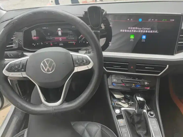 Volkswagen Sagitar — Фото автомобиля 11