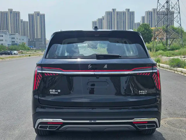 Hongqi HS7 PHEV — Фото автомобиля 6