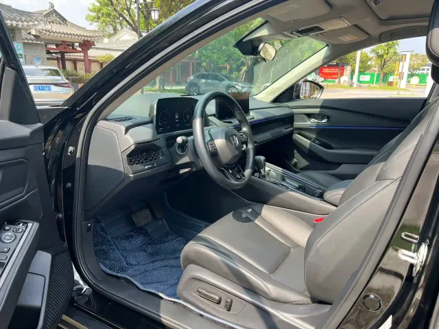 Honda Accord — Фото автомобиля 14