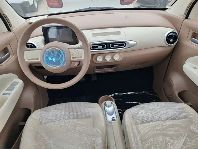 Wuling Hongguang Mini EV — Фото автомобиля 9