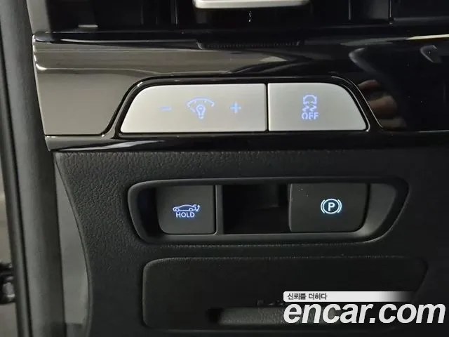 Genesis G80 Бензин 2.5 турбо AWD — Фото автомобиля 18