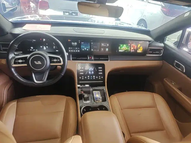 Li Auto ONE — Фото автомобиля 9