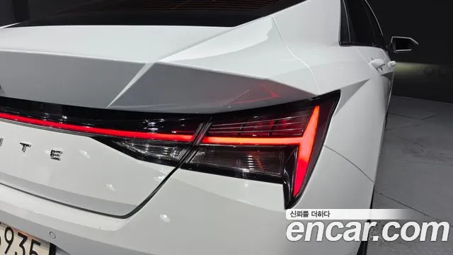 Hyundai AVANTE Avante (CN7) — Фото автомобиля 23