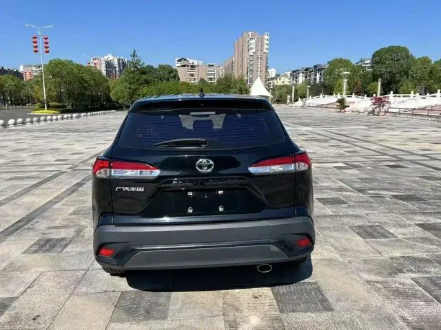 Toyota Frontlander — Фото автомобиля 5