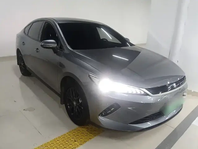 BYD Qin PLUS — Фото автомобиля 3