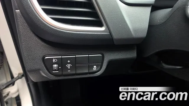 Kia Seltos — Фото автомобиля 30