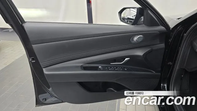 Hyundai Avante CN7 — Фото автомобиля 13