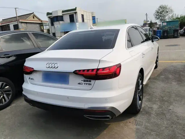 Audi A4L — Фото автомобиля 5