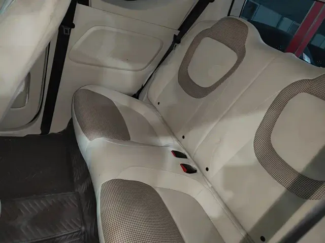 Wuling Hongguang Mini EV — Фото автомобиля 16