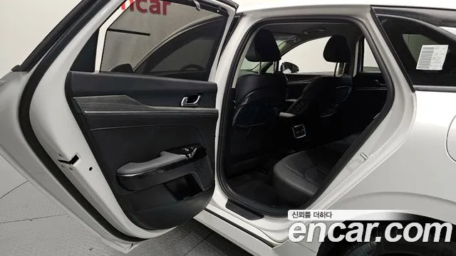 Kia K5 Noblesse — Фото автомобиля 11