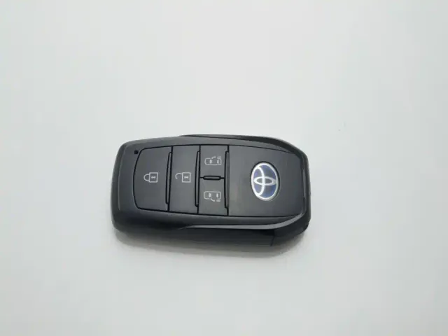 Toyota Granvia — Фото автомобиля 19