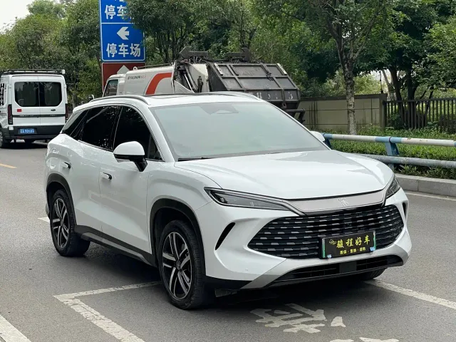 BYD Song L DM-i — Фото автомобиля 3