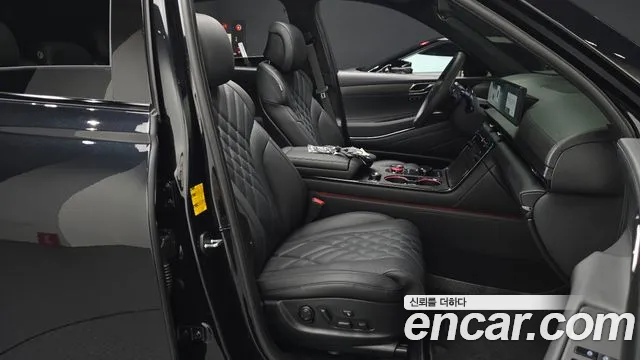 Genesis GV80 — Фото автомобиля 25