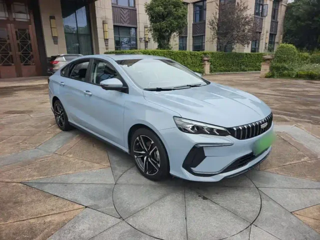 Geely Binrui — Фото автомобиля 3