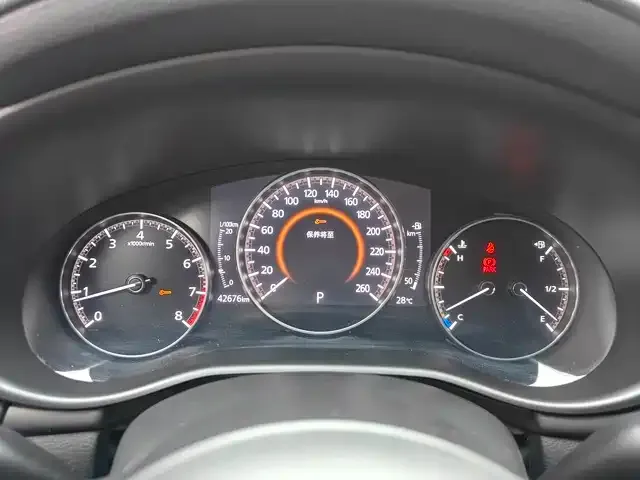Mazda Axela — Фото автомобиля 6