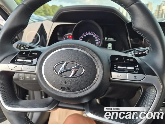 Hyundai Avante CN7 — Фото автомобиля 14