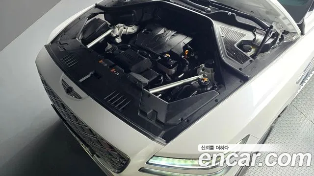 Genesis GV80 — Фото автомобиля 9