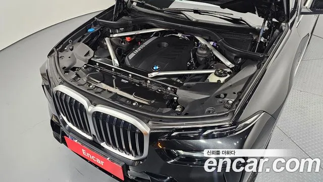 BMW X7 — Фото автомобиля 6
