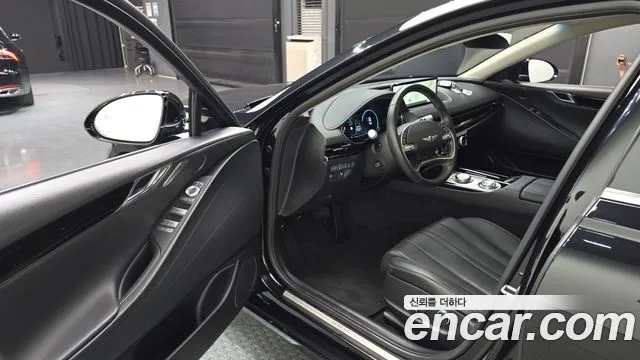 Genesis G80 RG3 — Фото автомобиля 10
