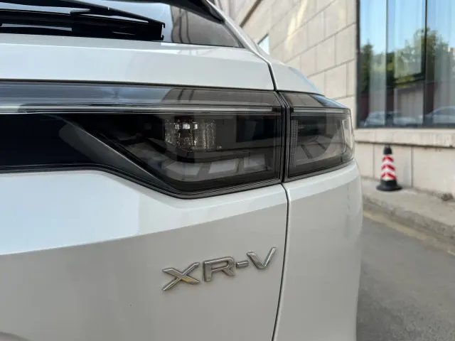 Honda XR-V — Фото автомобиля 6