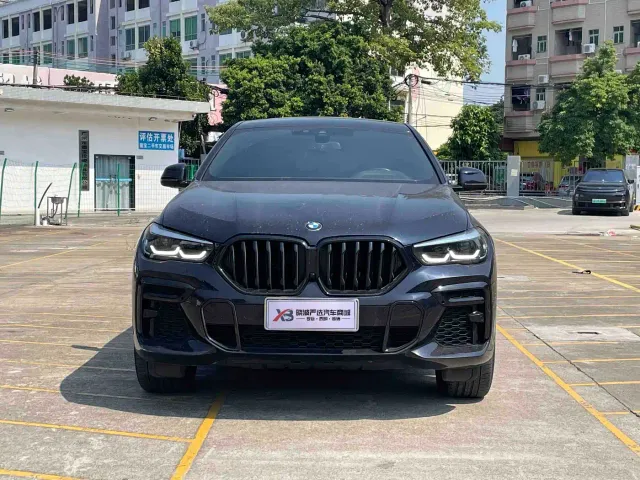 BMW X6 — Фото автомобиля 18