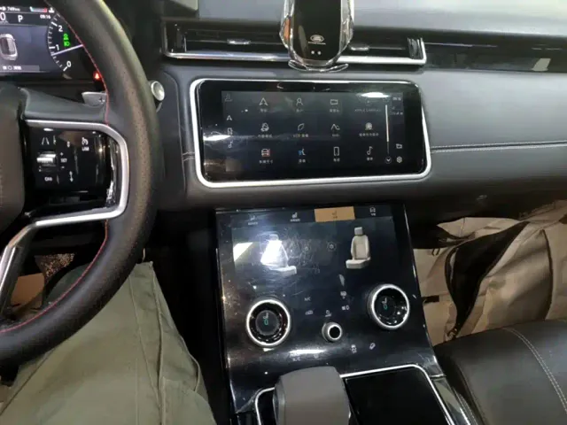 Land Rover Range Rover Velar — Фото автомобиля 9