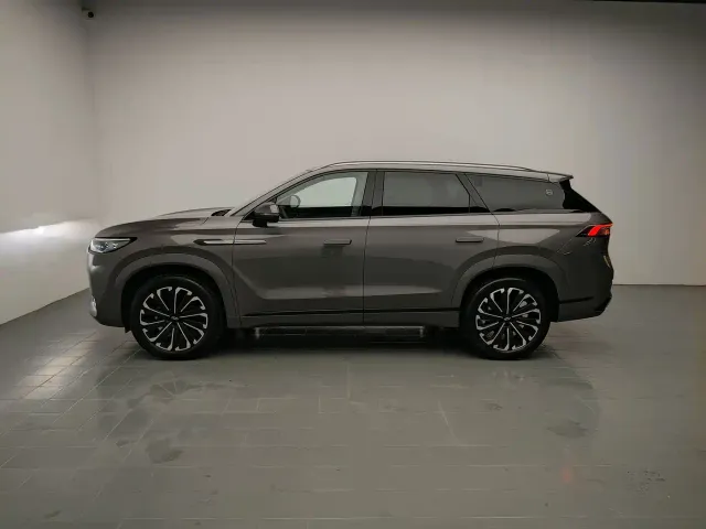 Chery Tiggo 9 — Фото автомобиля 4