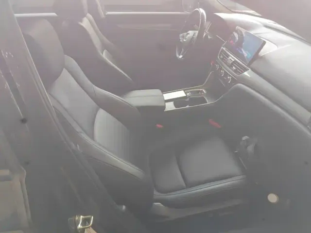 Honda Accord — Фото автомобиля 24