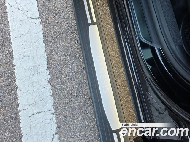 Genesis GV80 — Фото автомобиля 10