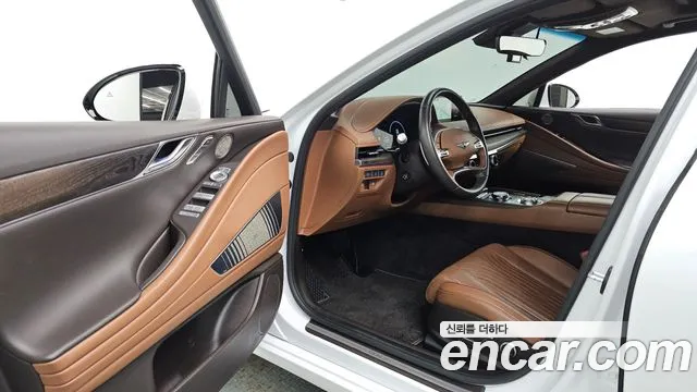 Genesis G80 Бензин 2.5 турбо AWD — Фото автомобиля 10