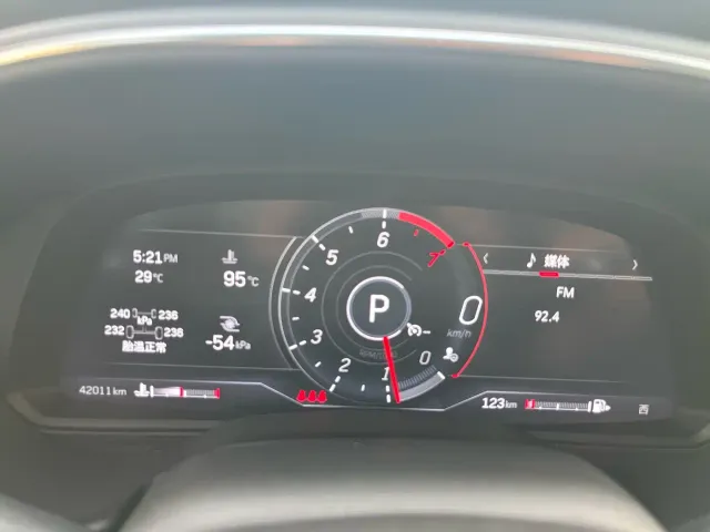 Cadillac CT5 — Фото автомобиля 29