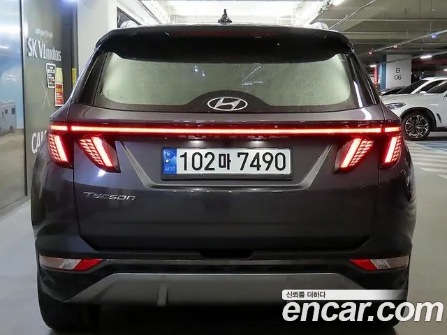 Hyundai Tucson Tucson (NX4) Бензин 1.6 турбо 2WD — Фото автомобиля 4