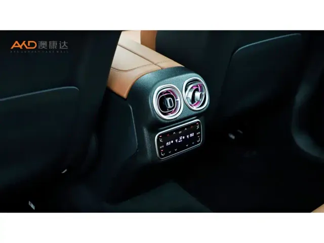 Mercedes-Benz GLC-Class — Фото автомобиля 9