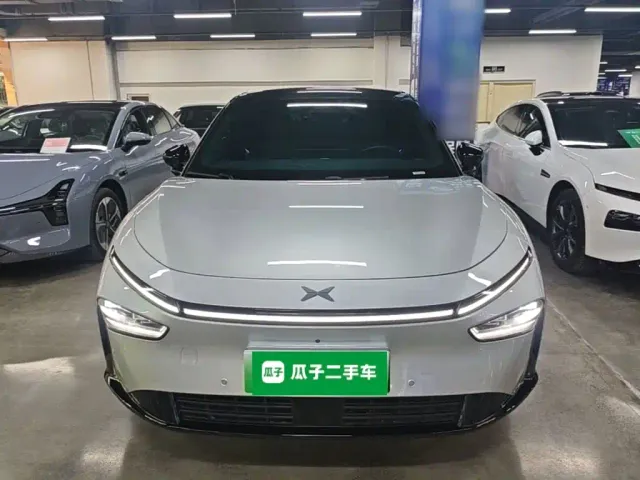 Xpeng P7+ — Фото автомобиля 2