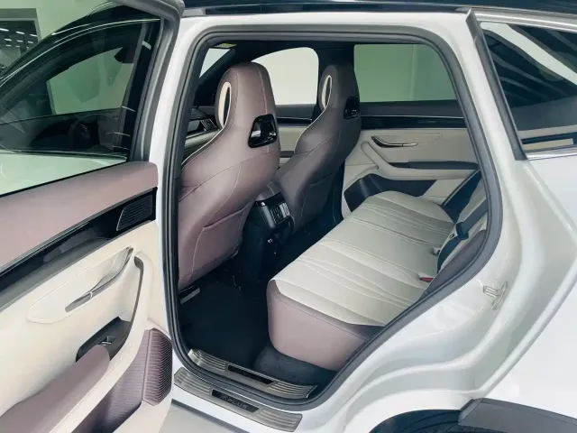 BYD Song PLUS — Фото автомобиля 9