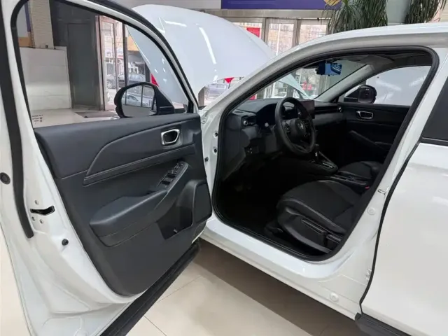 Honda Vezel — Фото автомобиля 18