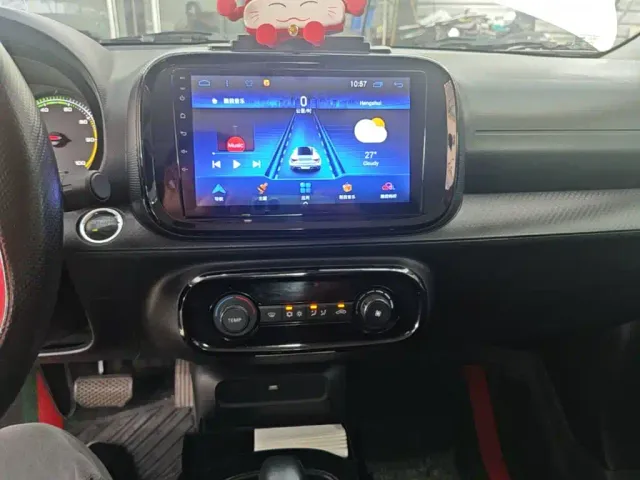 Roewe Clever — Фото автомобиля 12