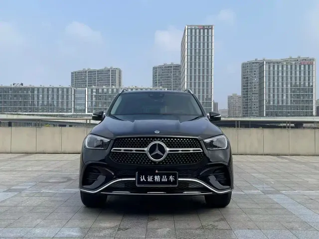 Mercedes-Benz GLE-Class — Фото автомобиля 2