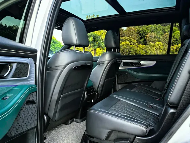 GAC Trumpchi GS8 — Фото автомобиля 8