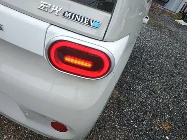 Wuling Hongguang Mini EV — Фото автомобиля 7