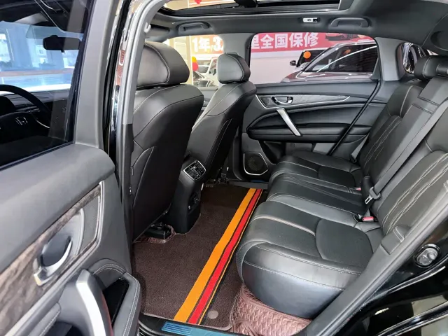 Honda UR-V — Фото автомобиля 12