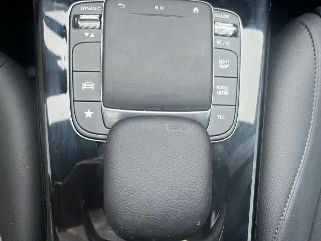 Mercedes-Benz A-Class — Фото автомобиля 14